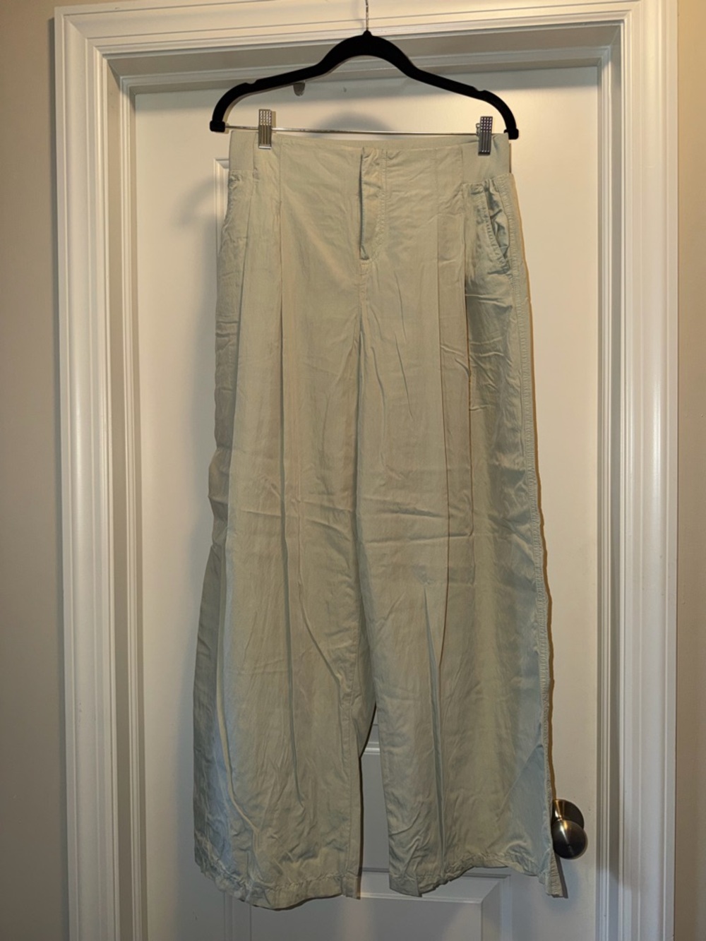 Calia Light Sage Wide Leg Pants